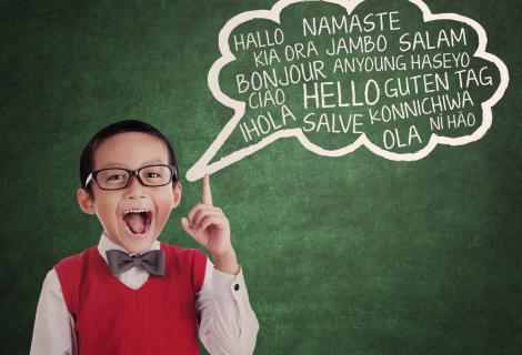 Ser bilingüe a cualquier edad traerá beneficios para el cerebro.
